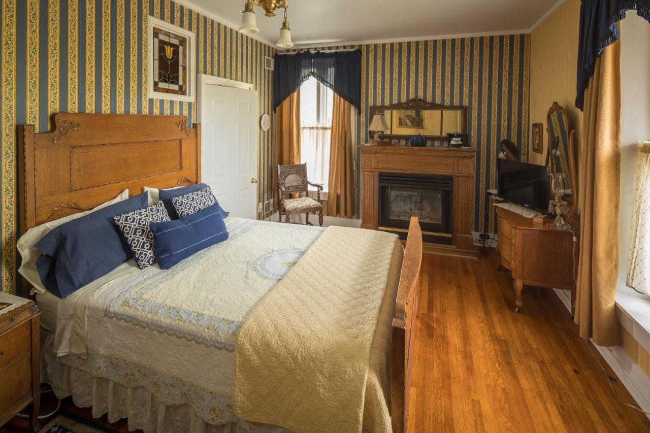The Steamboat House Bed and Breakfast Galena Exterior foto