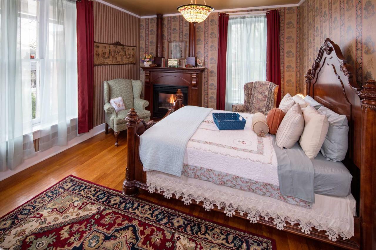 The Steamboat House Bed and Breakfast Galena Exterior foto
